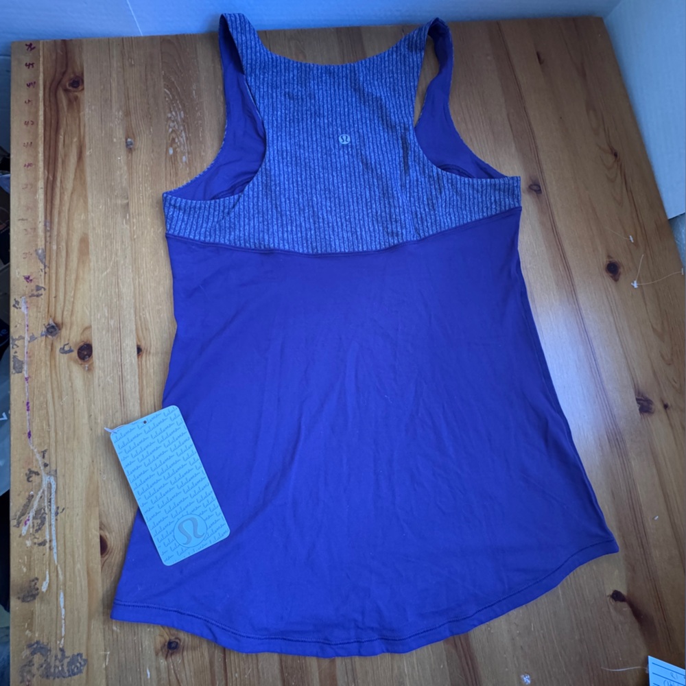 Lululemon run first base tank purple size 6 NWT - Picture 4 of 10